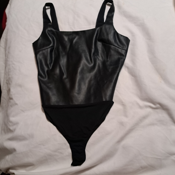 Faux Leather Bodysuit Size M - Picture 1 of 15